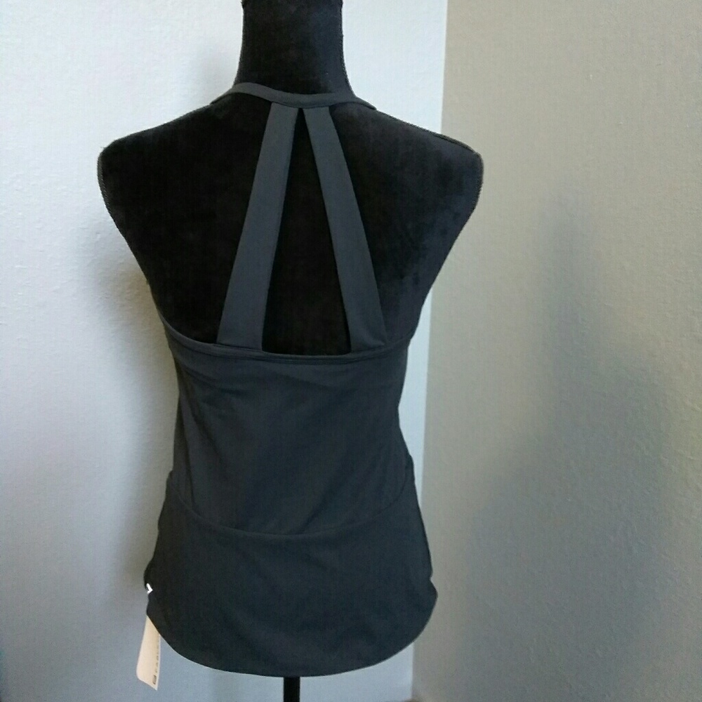 DIARA ACTIVE WEAR TANK.🐾 - Picture 6 of 8